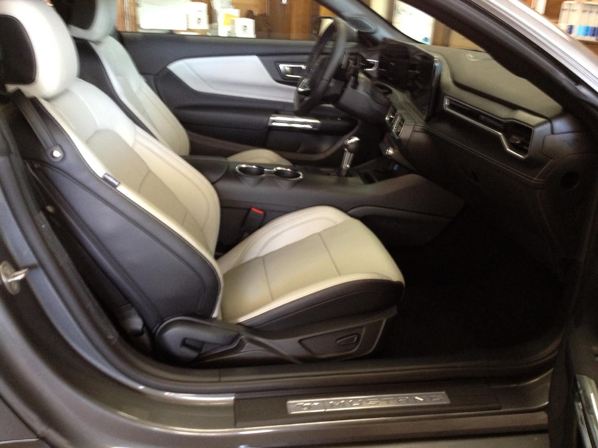 2024 Ford Mustang GT Fastback