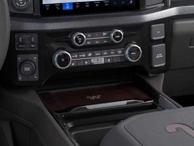 2026 Ford Super Duty F-350 SRW XL 4WD Crew Cab 8' Box