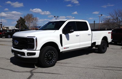 2025 Ford Super Duty F-350 SRW Platinum 4WD Crew Cab 8' Box
