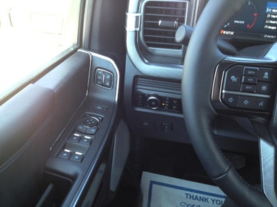 2025 Ford Super Duty F-350 SRW Platinum 4WD Crew Cab 8' Box