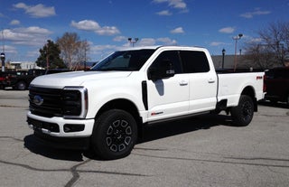 2025 Ford Super Duty F-350 SRW Platinum 4WD Crew Cab 8' Box