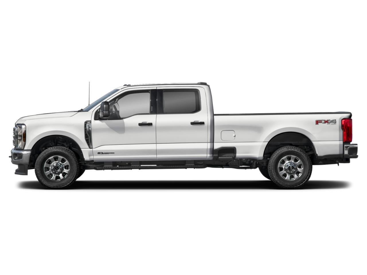 2027 Ford Super Duty F-350 SRW F-350® XLT