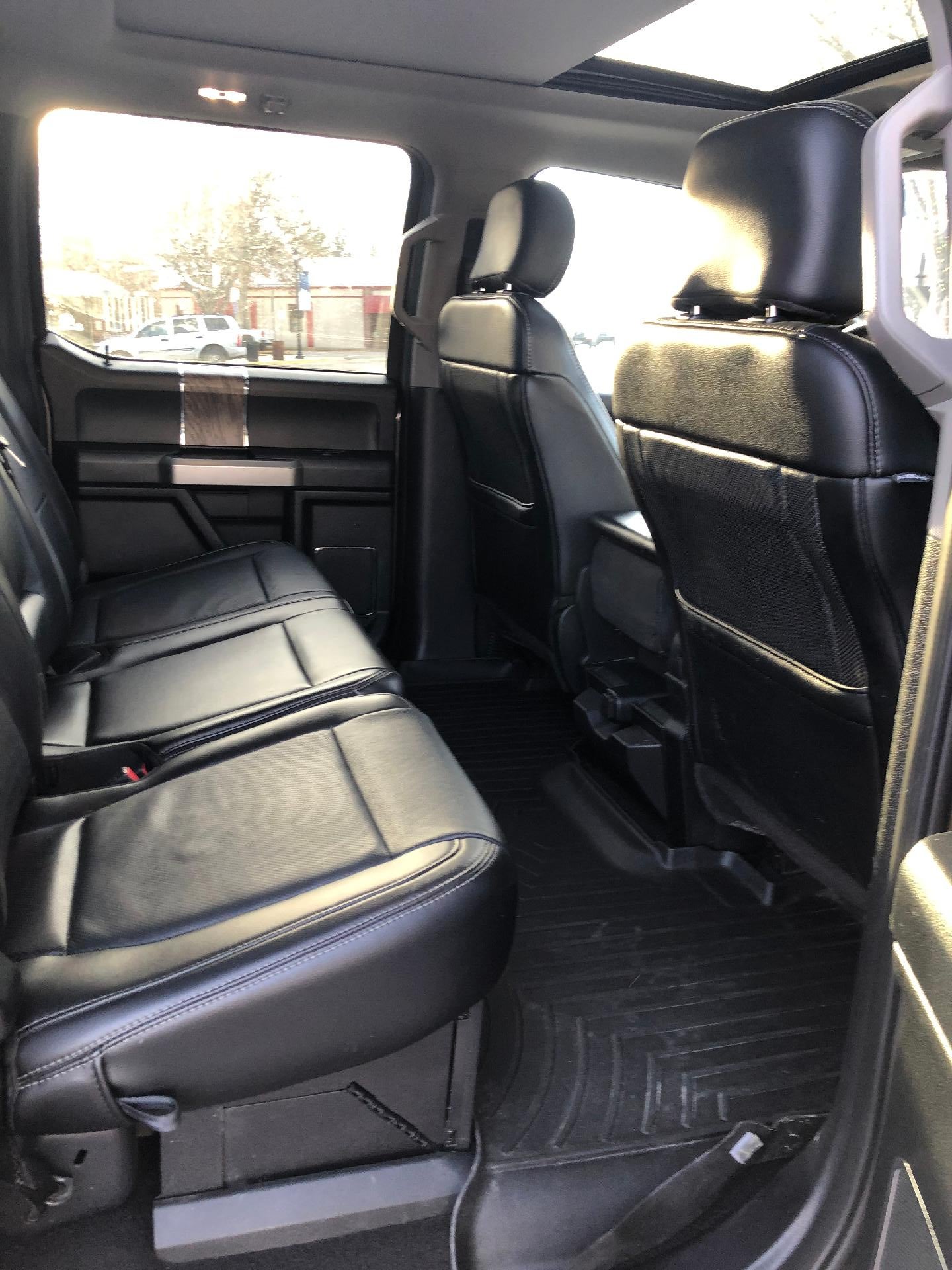 2019 Ford Super Duty F-350 SRW XL 4WD Crew Cab 6.75' Box