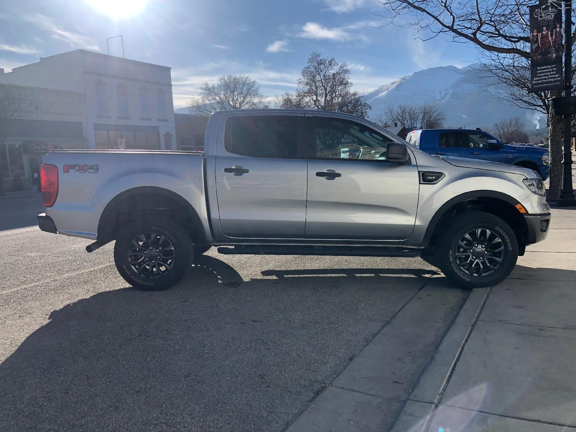 2023 Ford Ranger XL 4WD SuperCrew 5' Box