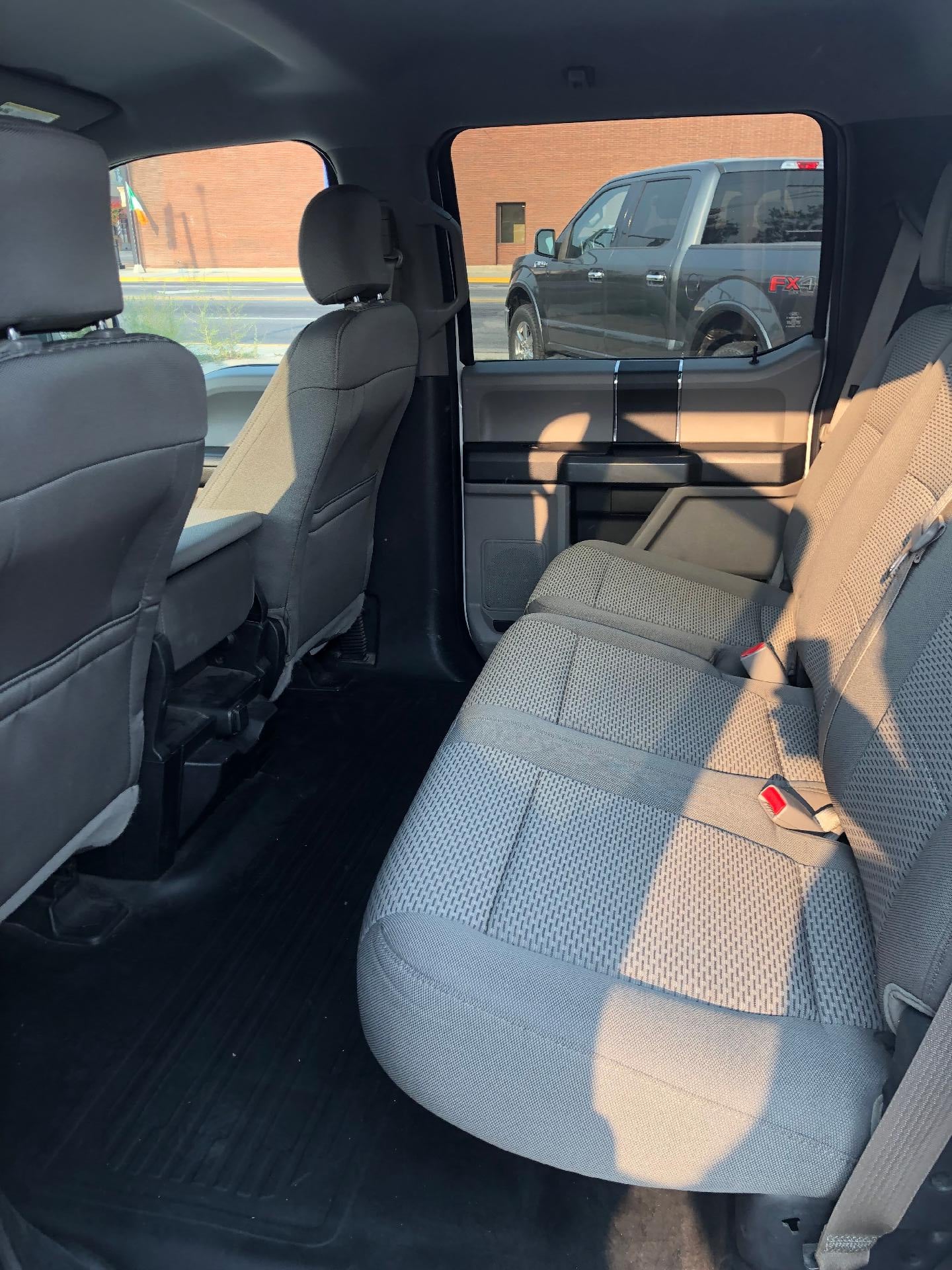 2016 Ford F-150 Base