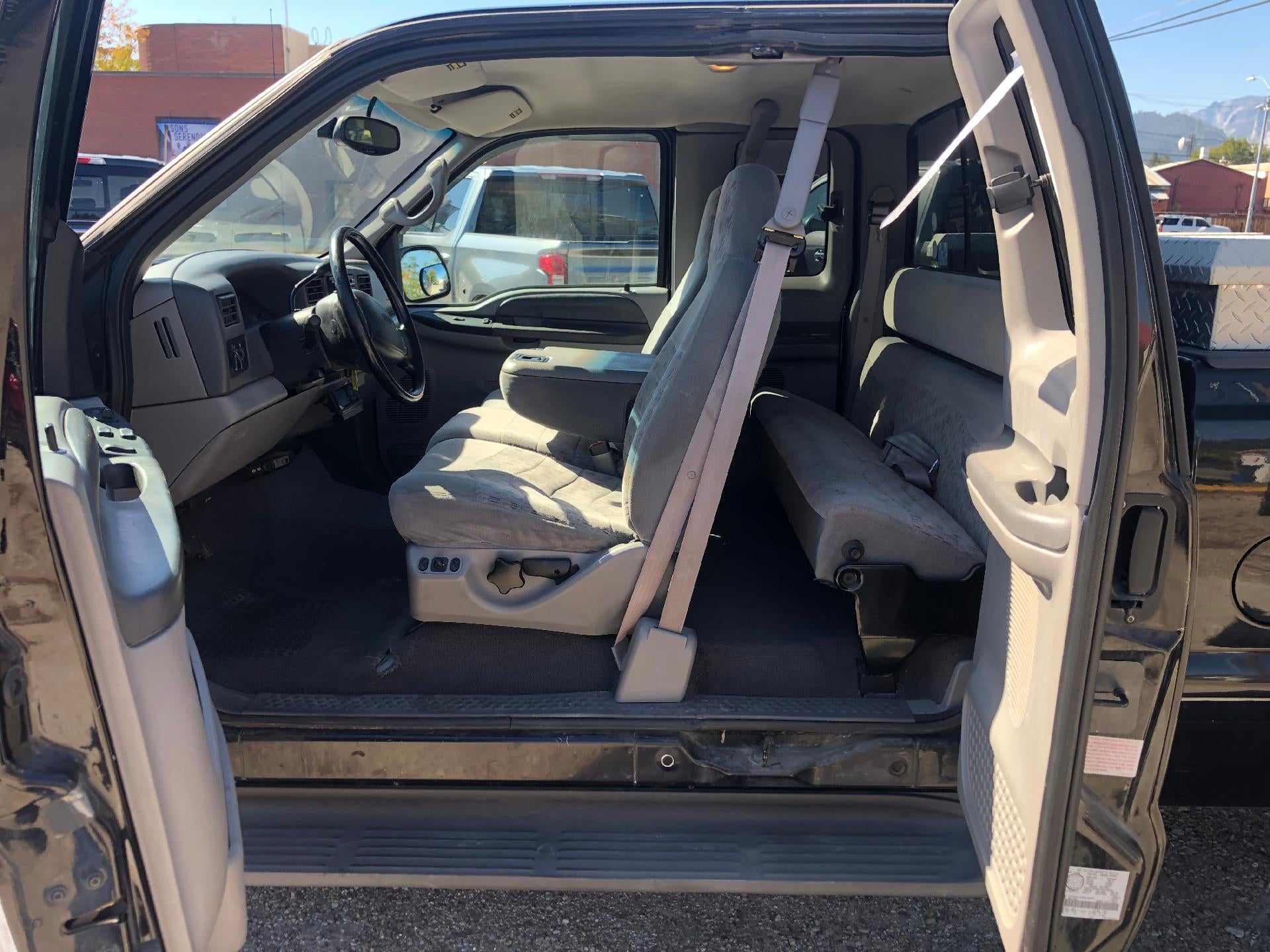 1999 Ford Super Duty F-250 Base