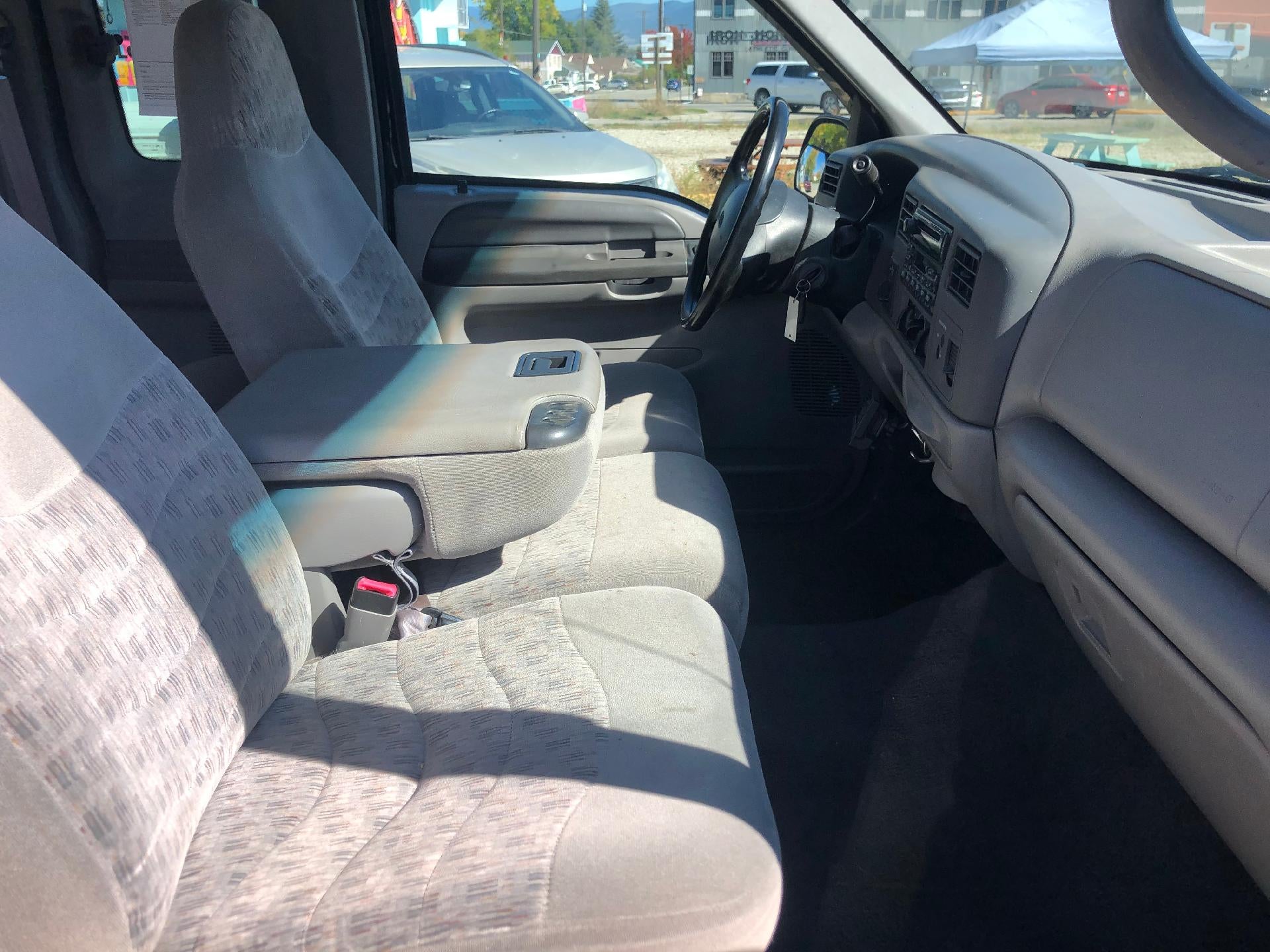 1999 Ford Super Duty F-250 Base