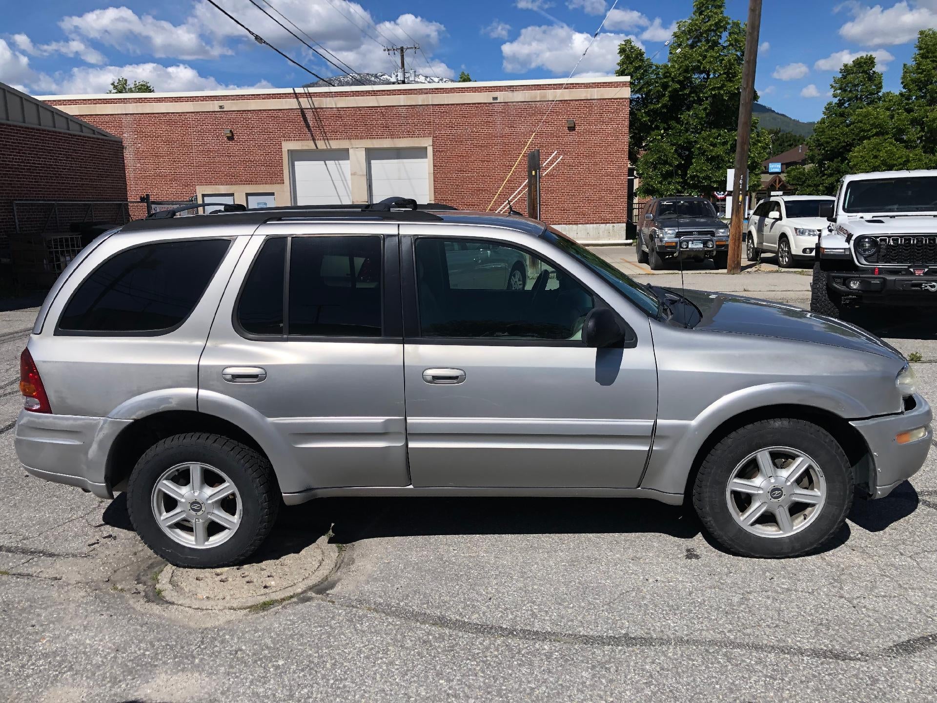 2004 Oldsmobile Bravada Base