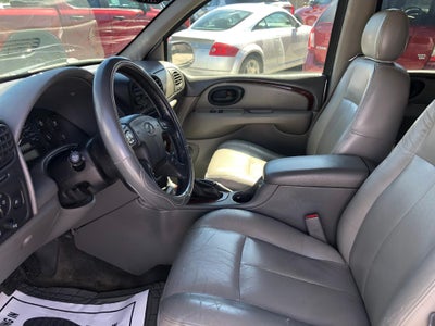 2004 Oldsmobile Bravada Base