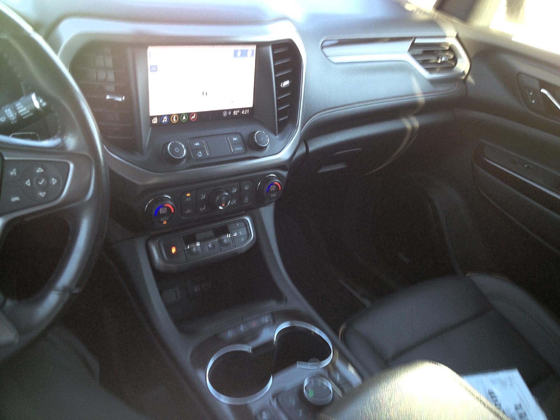 2021 GMC Acadia AWD AT4