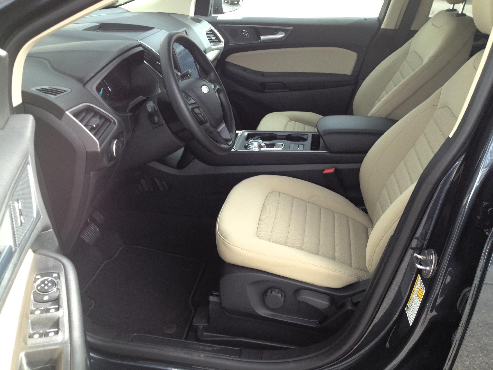 2024 Ford Edge SE AWD