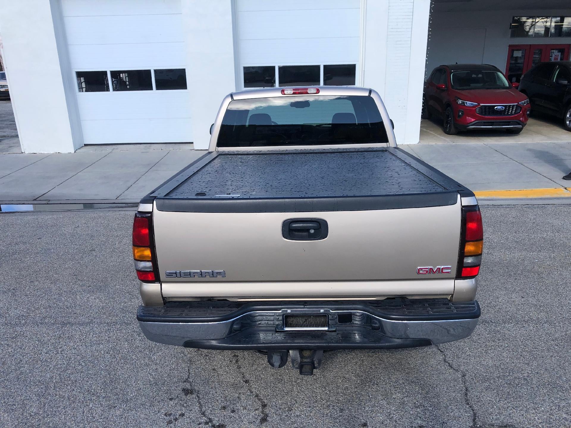 2006 GMC Sierra 1500 4WD Extended Cab Standard Box Work Truck