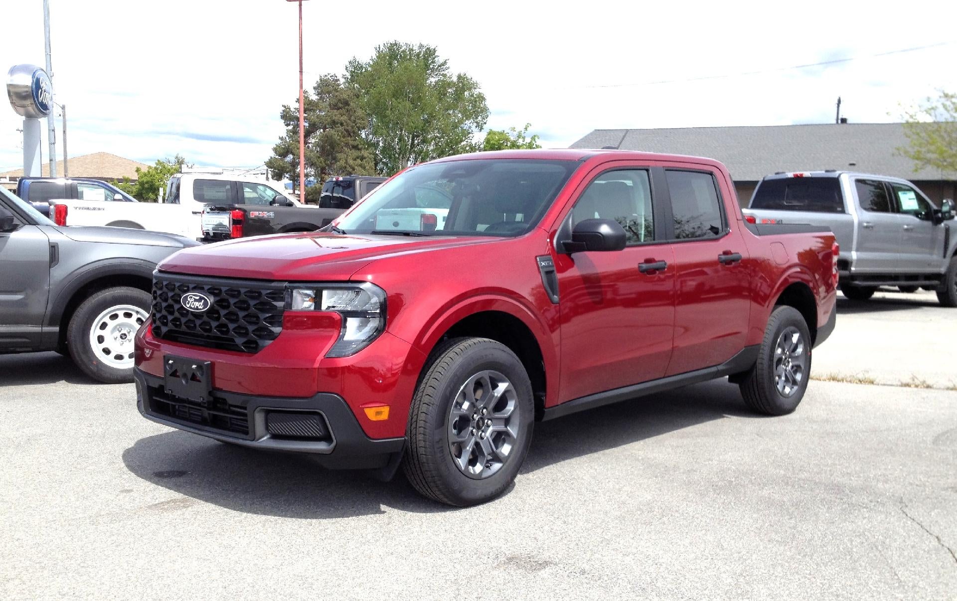 2025 Ford Maverick XLT AWD SuperCrew