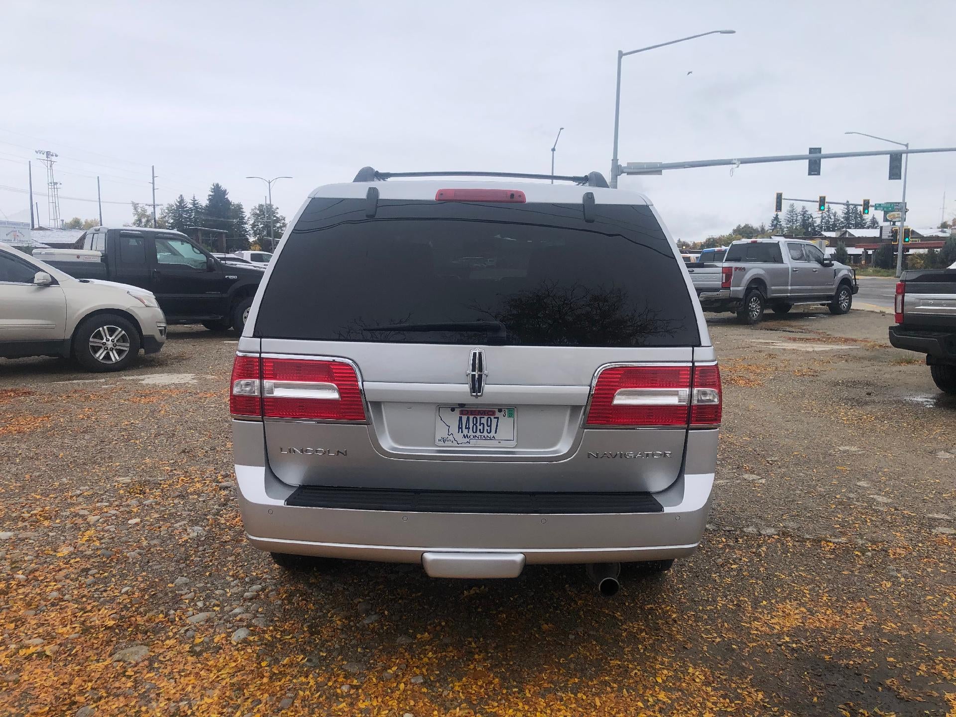 2013 Lincoln Navigator Base