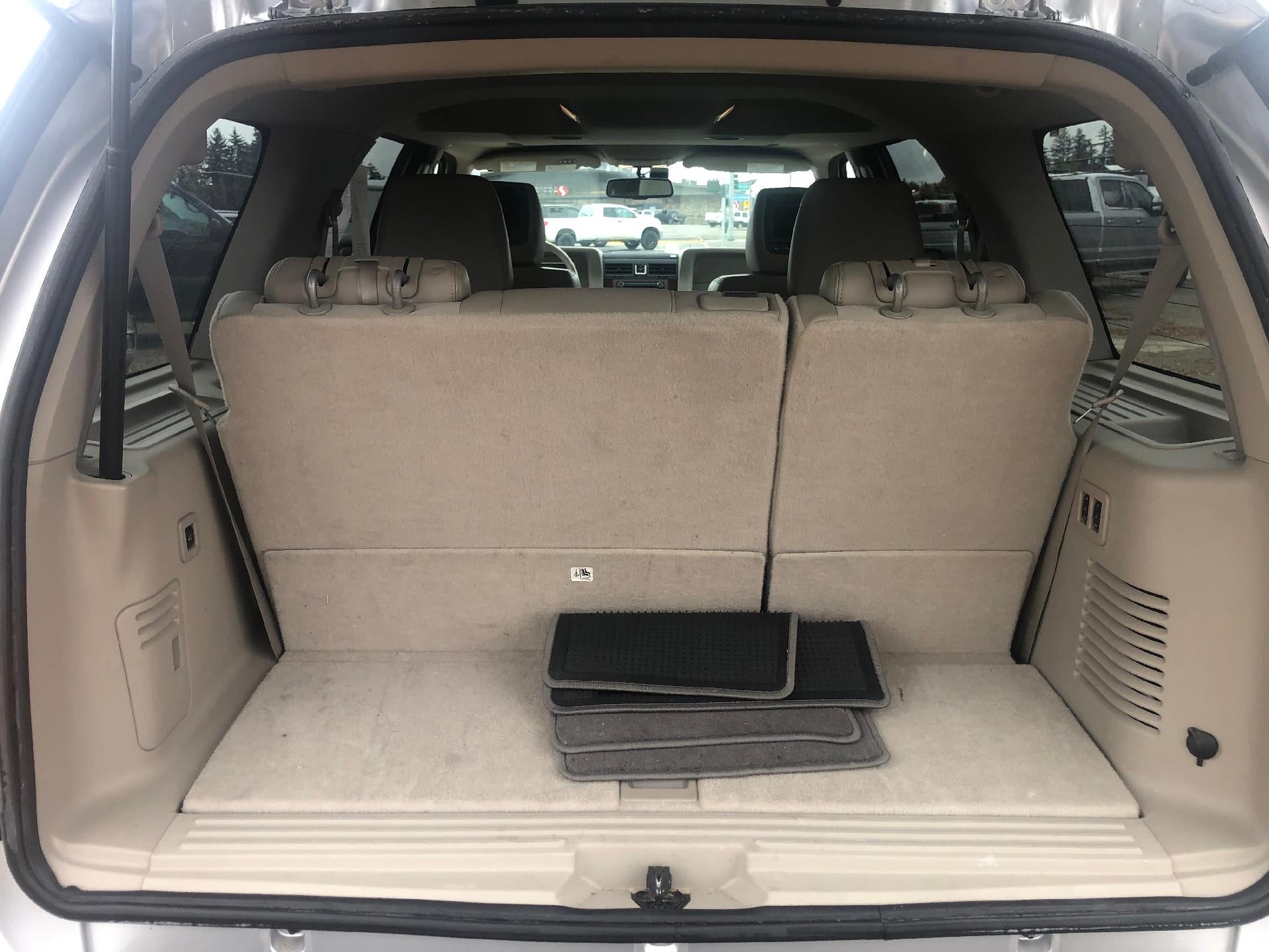 2013 Lincoln Navigator Base